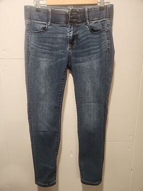Apt. 9  Blue Jeans with Double Button Waist